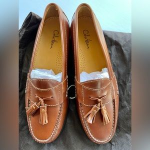 Mens Cole Haan pinch tassel loafers size 8 1/2